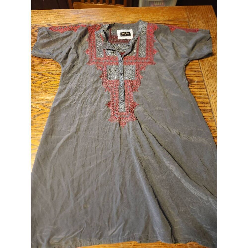 Johnny Was Biya grey&red embroidered tunic  sz Small